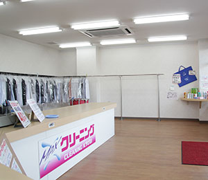 MAX鈴木町店外観写真1